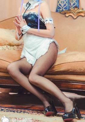 制服下裸航空2中文_BD英语完整视频观看